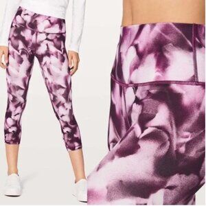 Lululemon Wunder Under Crop (Hi-Rise) 21" Blush Blossom Alpine White Candy Pink